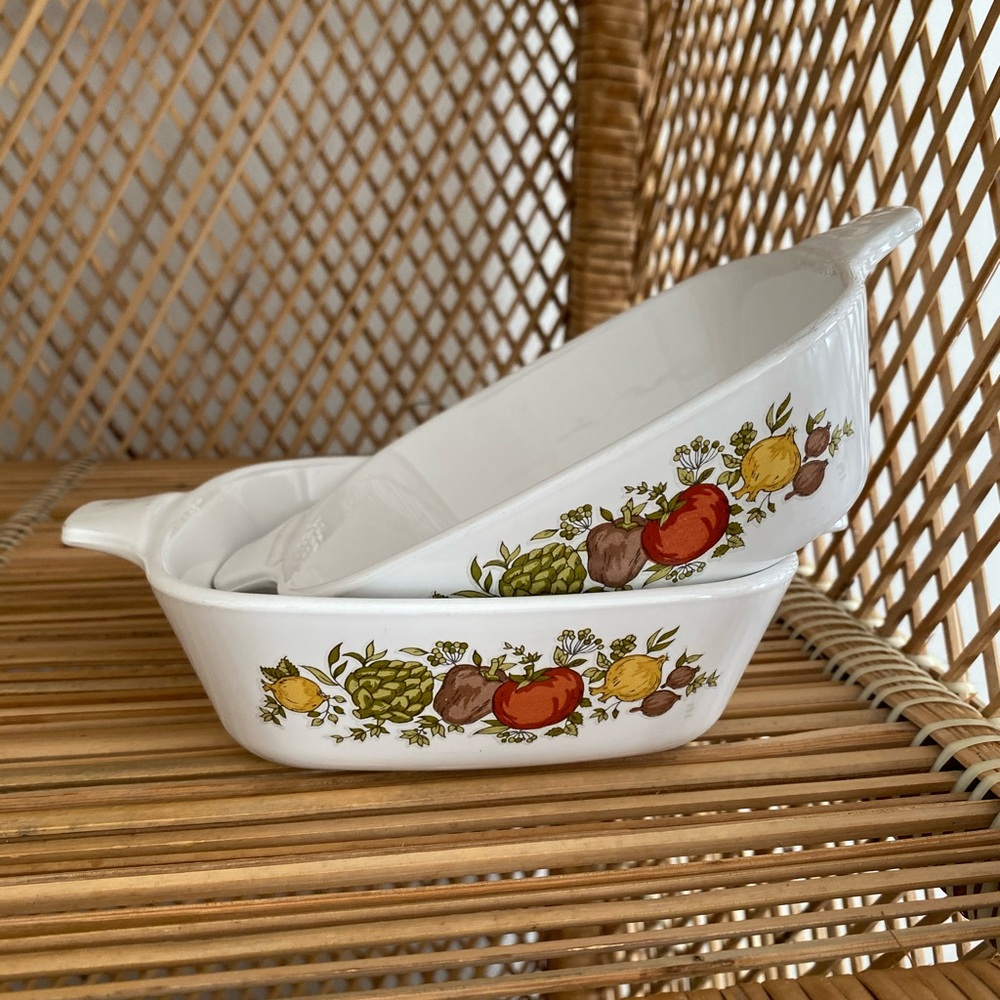 Vintage Corning ware spice of life dish set of 2